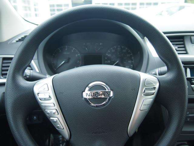 2017 Nissan Sentra S 4dr Sedan 6M